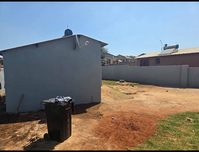 2 BEDROOM HOUSE FOR SALE IN EDEN PARK